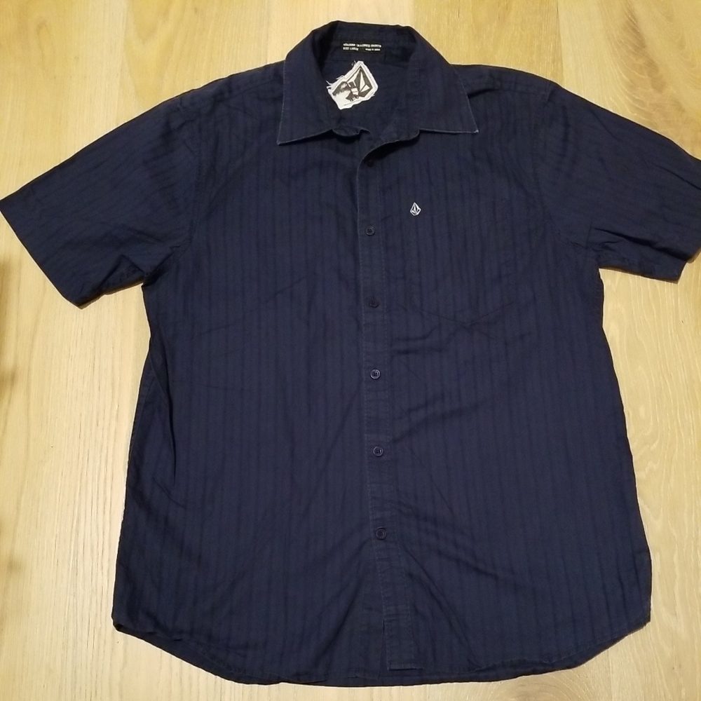 Volcom Large Blue Short Sleeve Shirt